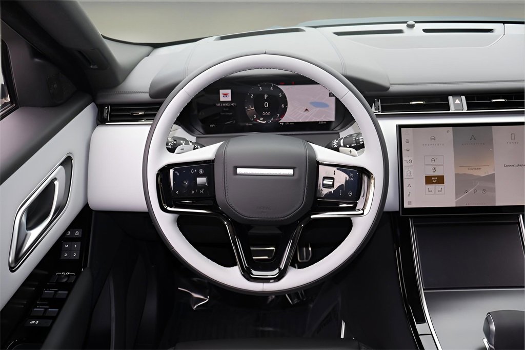 New 2026 Land Rover Range Rover Velar Dynamic SE image 15