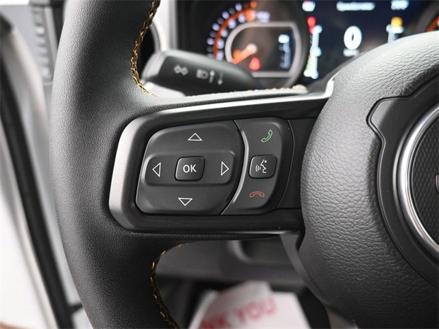 Used 2024 Jeep Gladiator Sport image 16