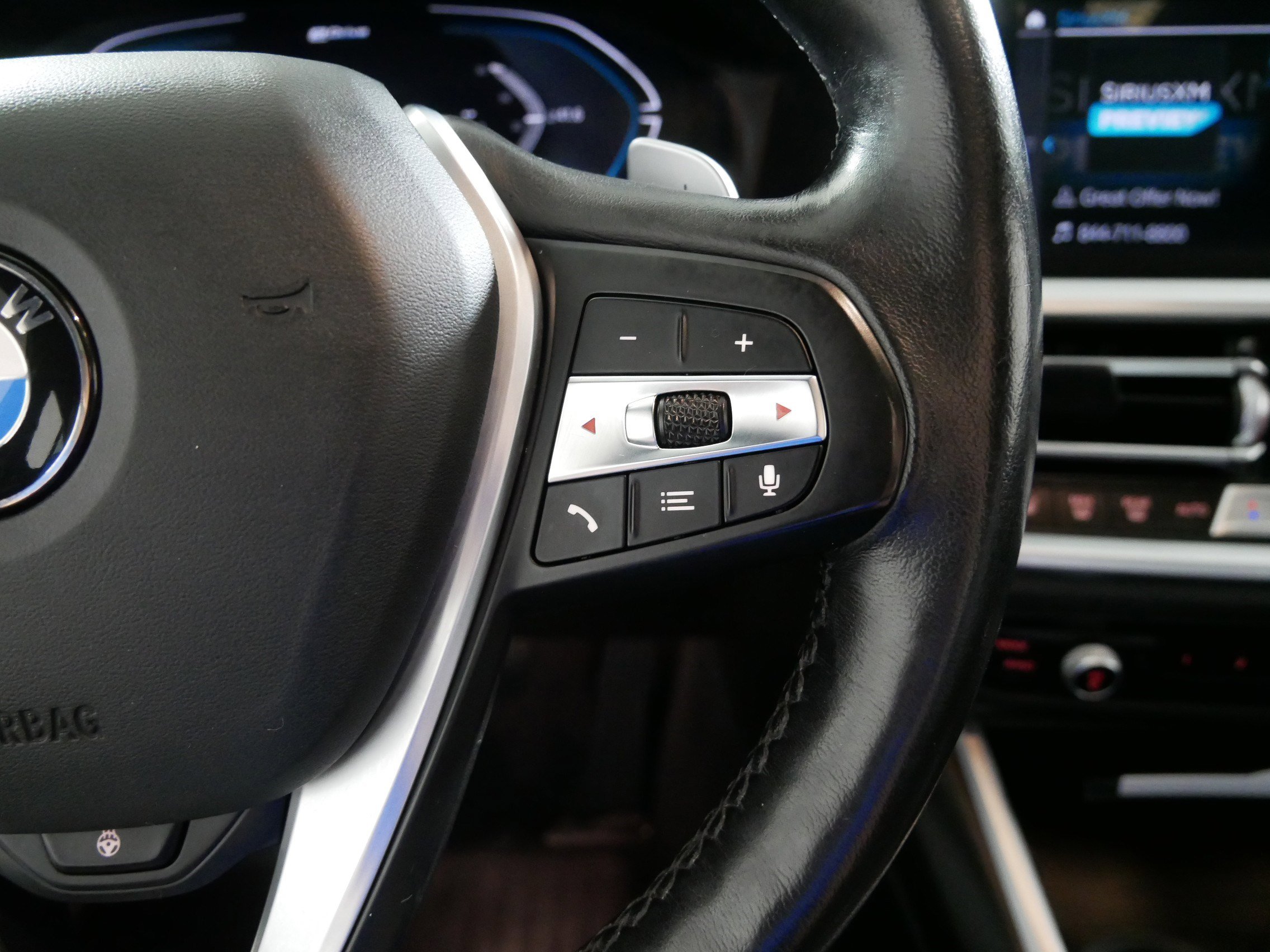 Used 2021 BMW 330e xDrive w/ Convenience Package image 28