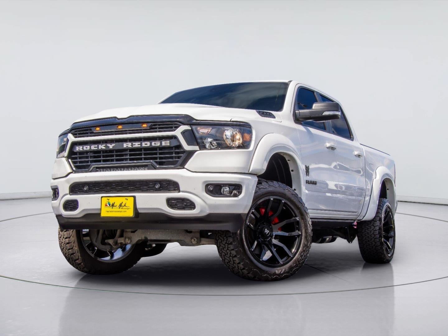 Used 2022 RAM 1500 Big Horn AWD/4WD image 1