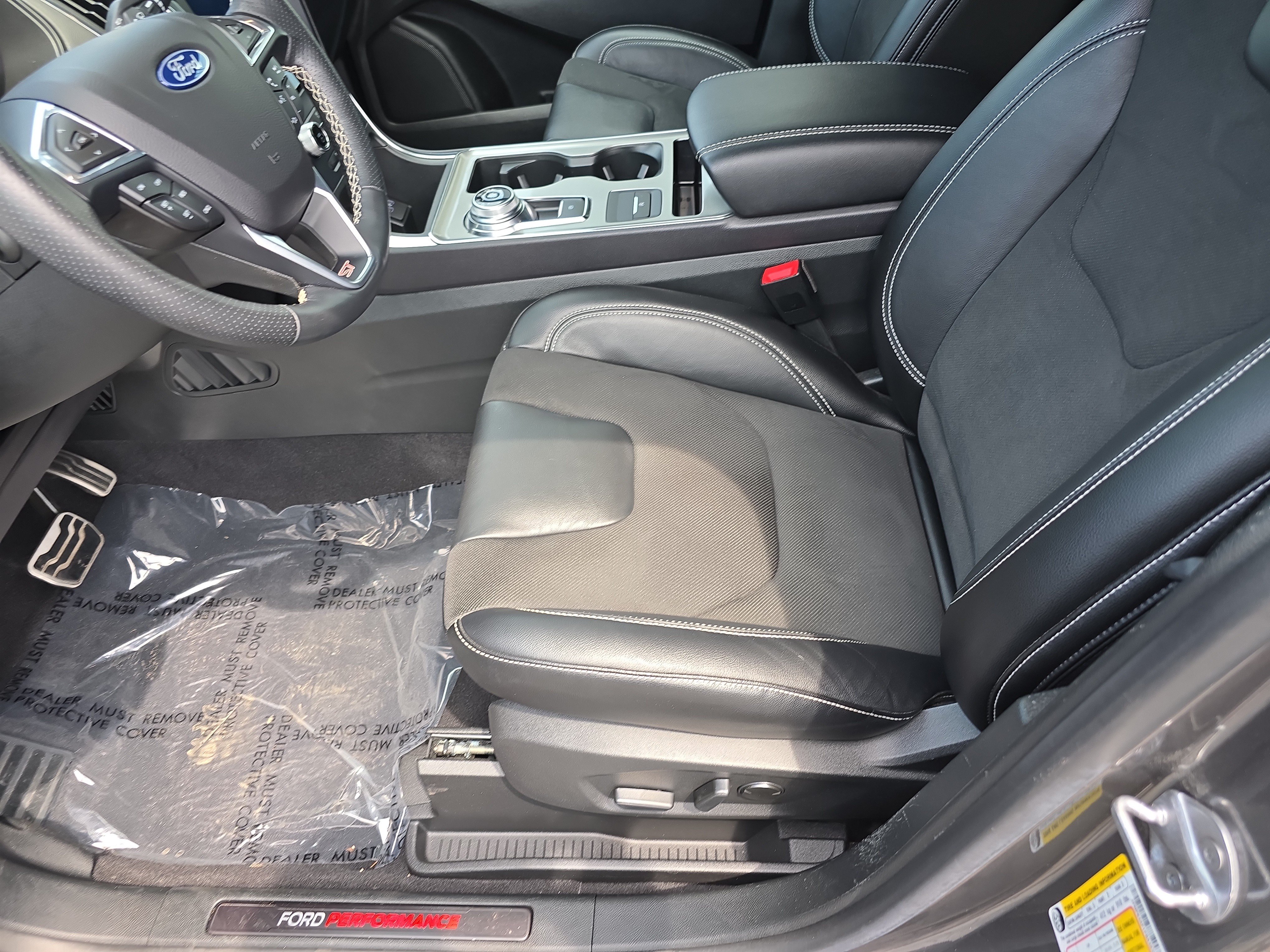 Used 2023 Ford Edge ST AWD/4WD image 21