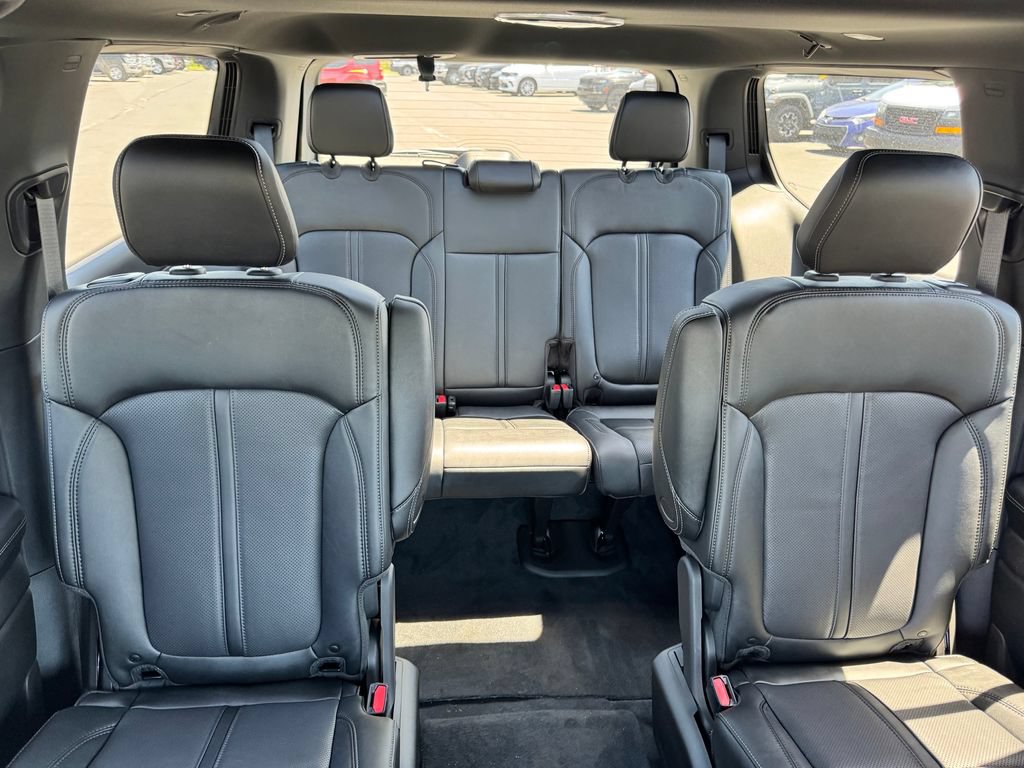 New 2026 Jeep Grand Wagoneer Limited AWD/4WD image 14