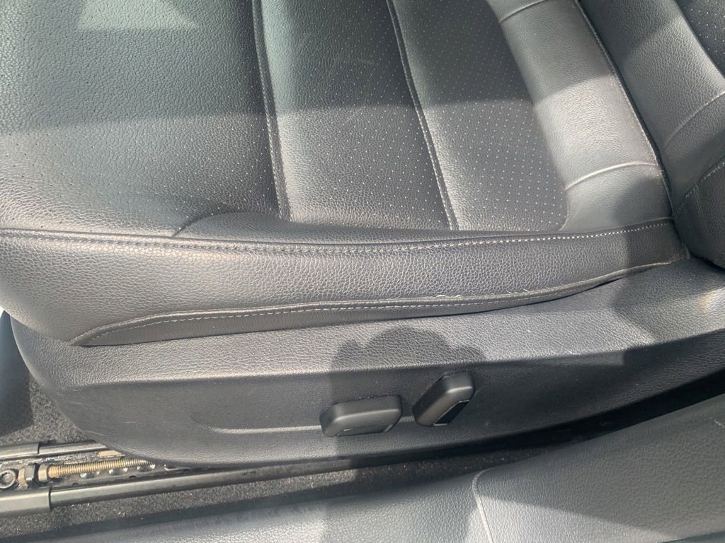 Used 2017 Volkswagen Jetta SEL FWD image 10