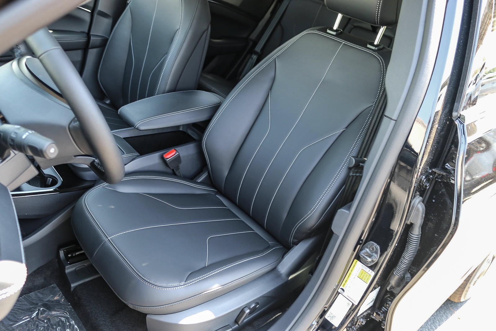 New 2026 Ford Mustang Mach-E Select RWD image 26