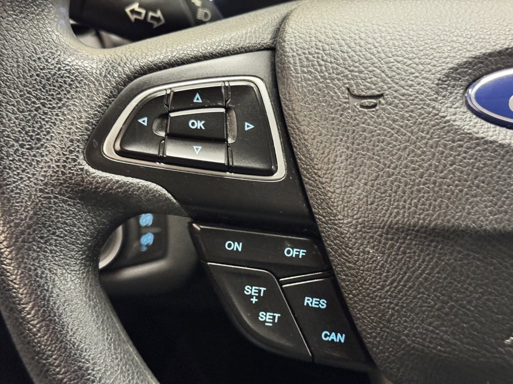 Used 2018 Ford Escape SE image 19