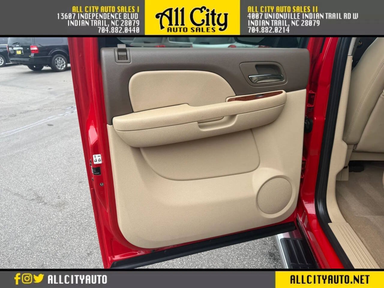 Used 2011 Chevrolet Silverado 1500 LTZ w/ LTZ Plus Package AWD/4WD image 11