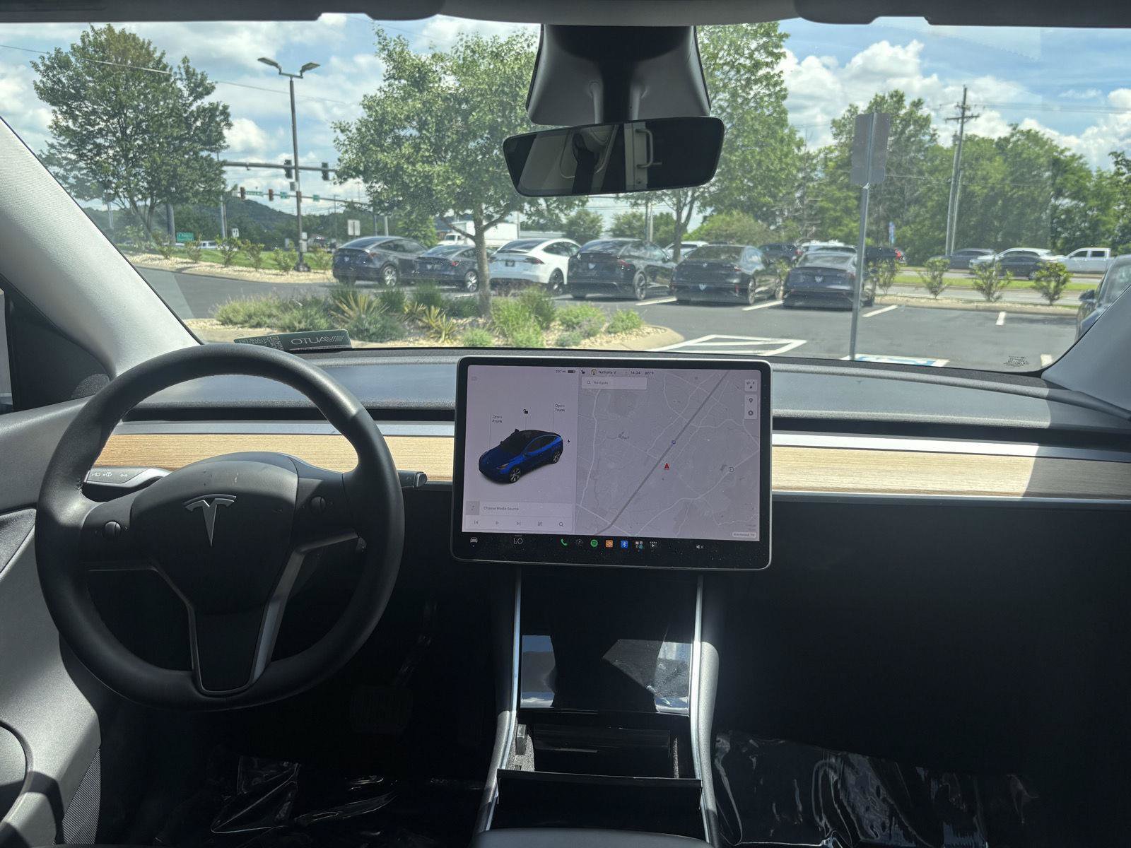 Used 2021 Tesla Model Y Long Range AWD/4WD image 20