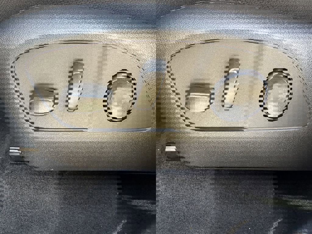 New 2026 GMC Acadia Elevation image 20