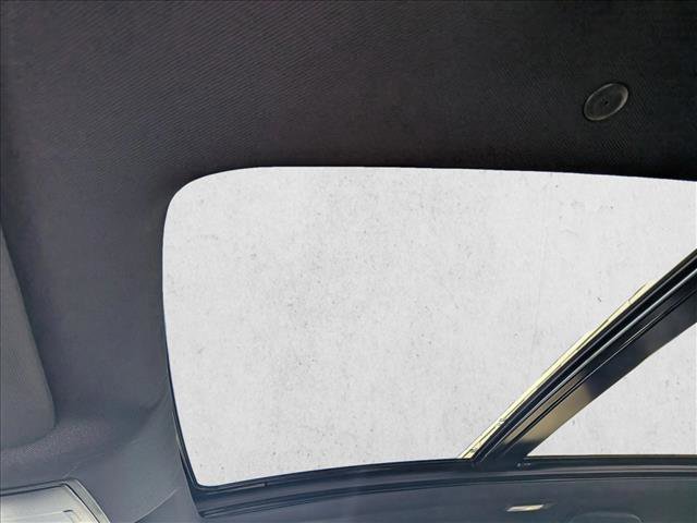 New 2025 Acura RDX SH-AWD image 5