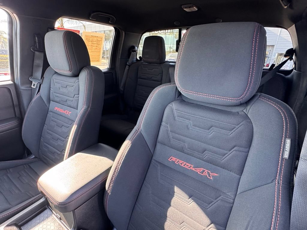 Certified 2023 Nissan Frontier PRO-4X w/ Technology Package AWD/4WD image 12