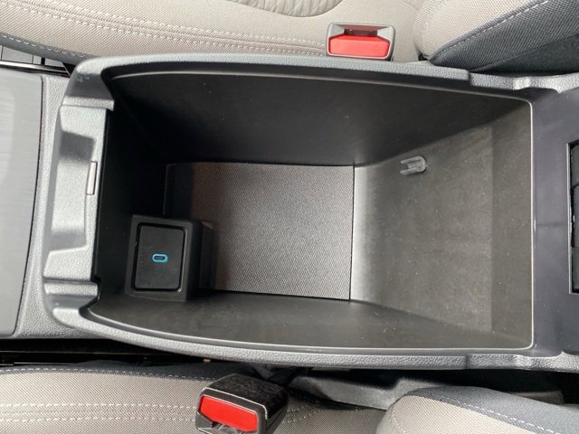 Used 2020 Ford Escape SE Sport image 35