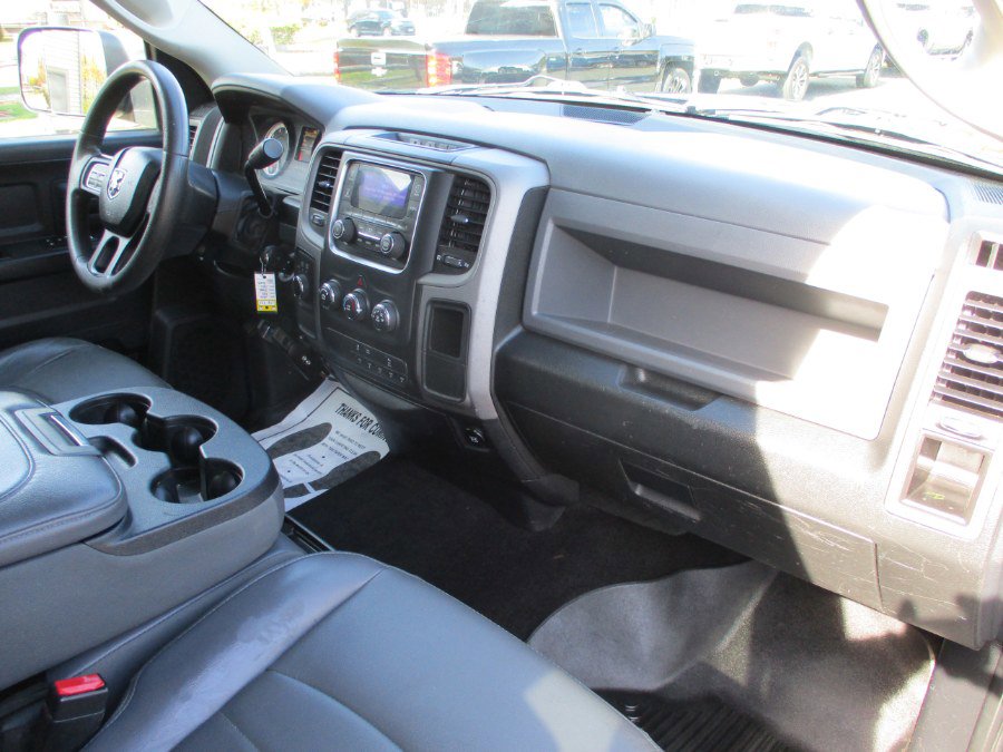 Used 2016 RAM 3500 Tradesman w/ Popular Equipment Group image 28