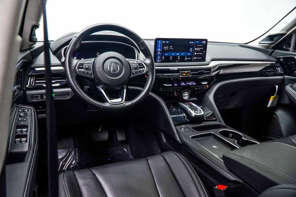 Used 2026 Acura MDX w/ Technology Package FWD image 16