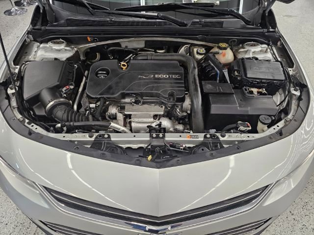 Used 2016 Chevrolet Malibu LT image 37