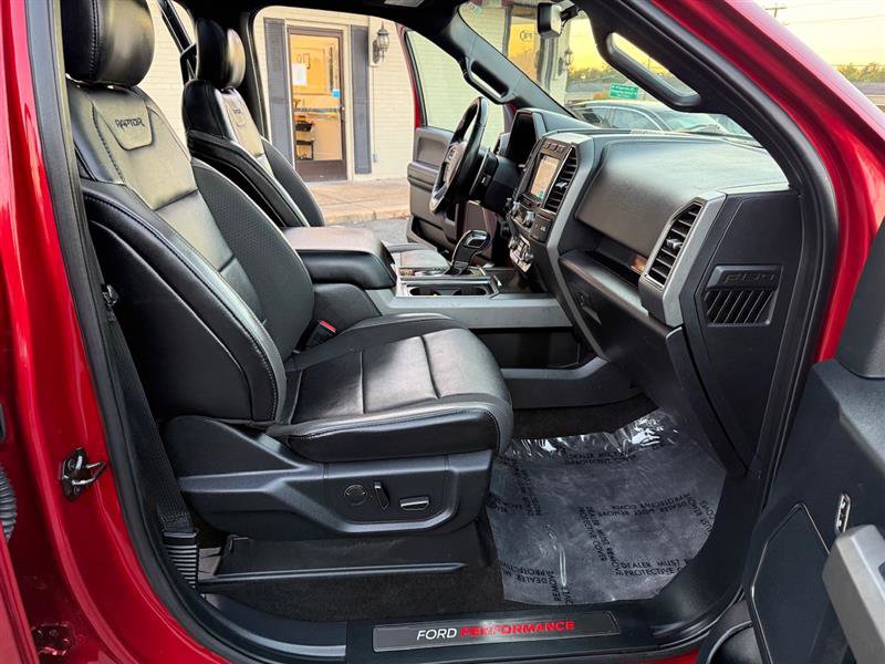 Used 2019 Ford F150 Raptor w/ Equipment Group 802A Luxury AWD/4WD image 16
