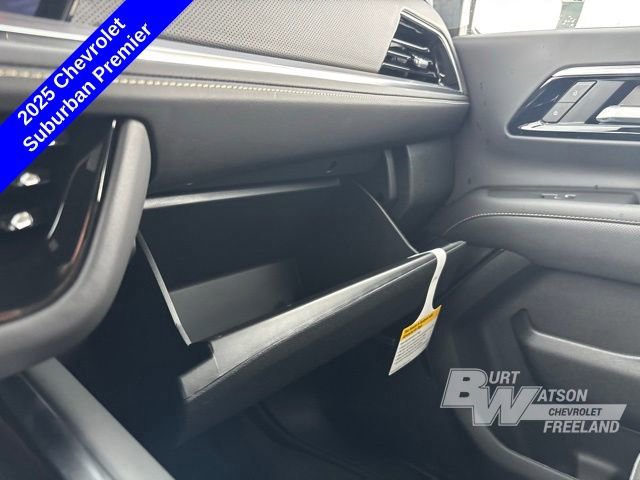 New 2025 Chevrolet Suburban Premier image 22