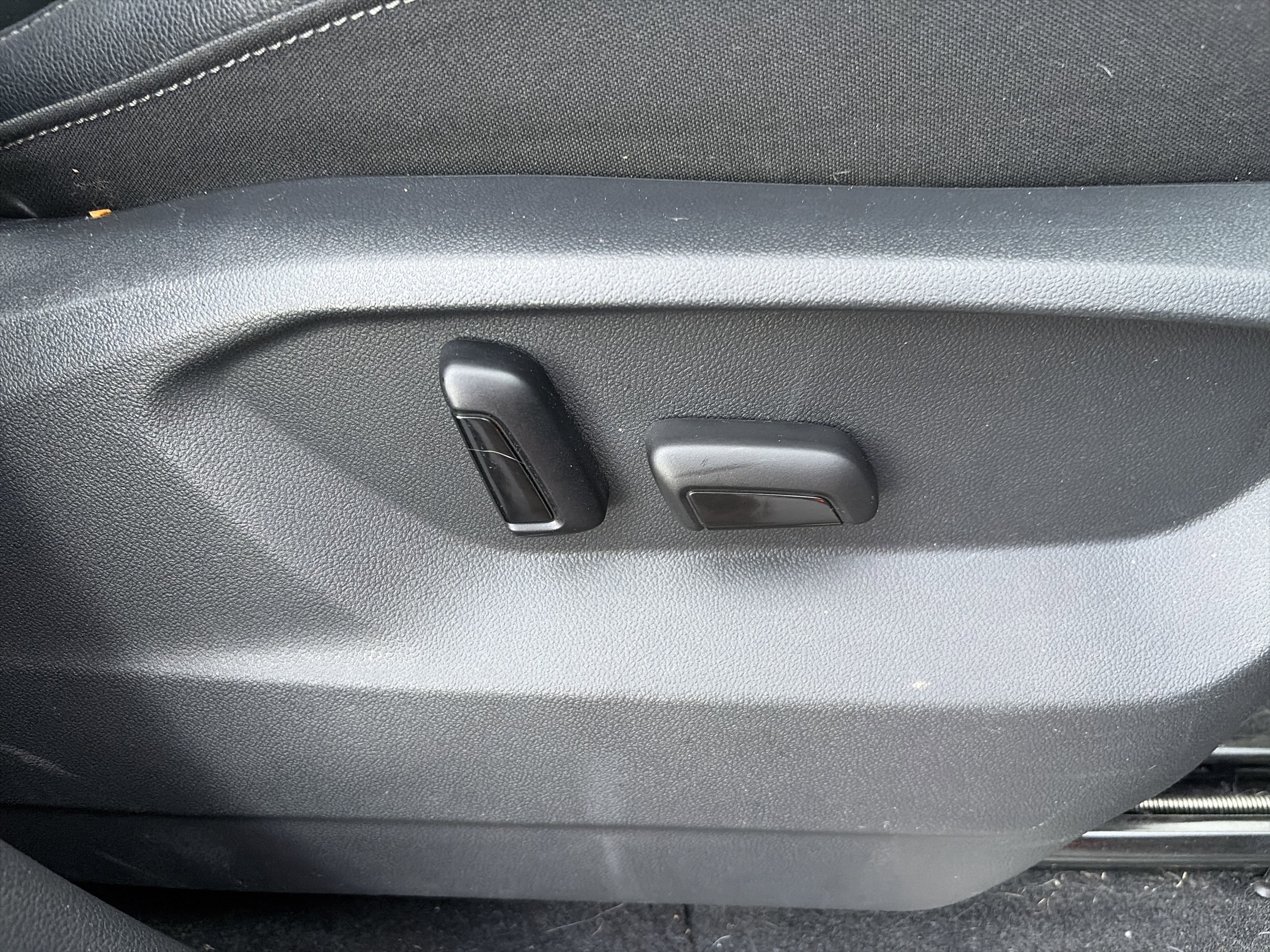 Used 2019 Volkswagen Atlas SEL image 35