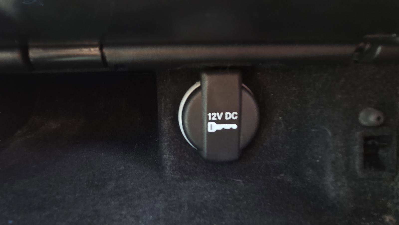 Used 2023 Chrysler 300 S RWD image 30