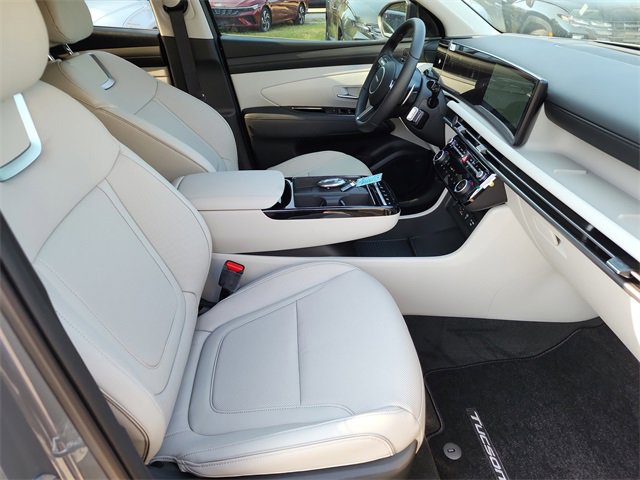 New 2025 Hyundai Tucson Limited image 10