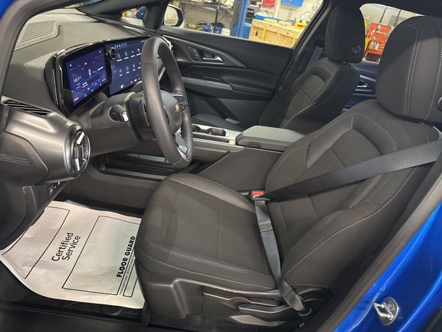 New 2026 Chevrolet Equinox EV LT image 11