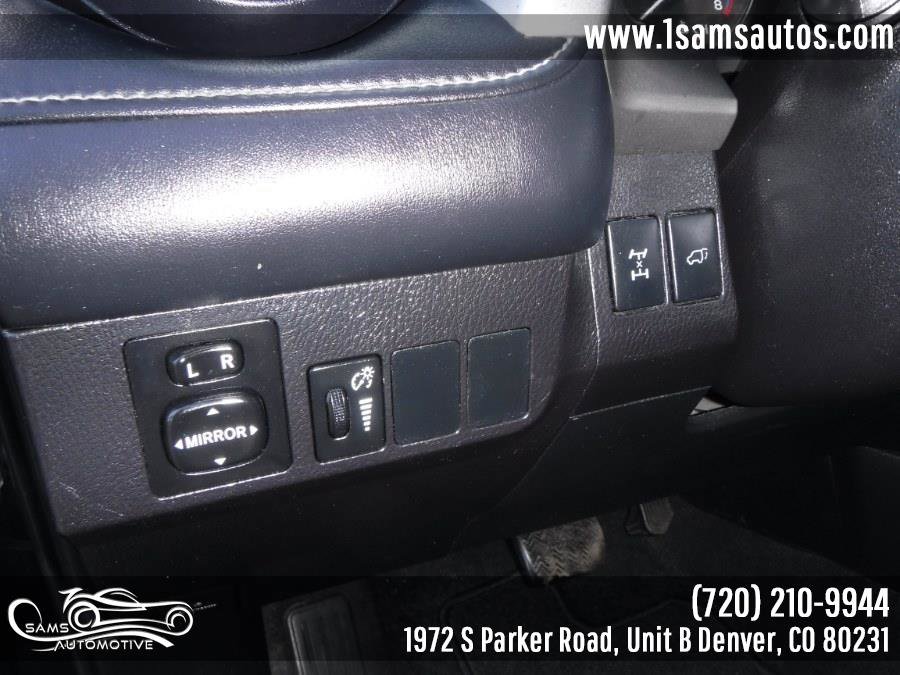 Used 2016 Toyota RAV4 XLE w/ Protection Package image 30