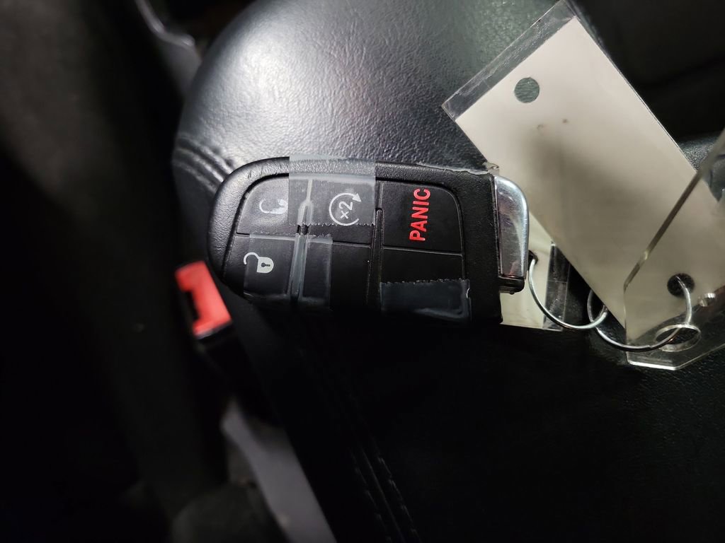 Used 2016 Jeep Renegade Latitude image 15