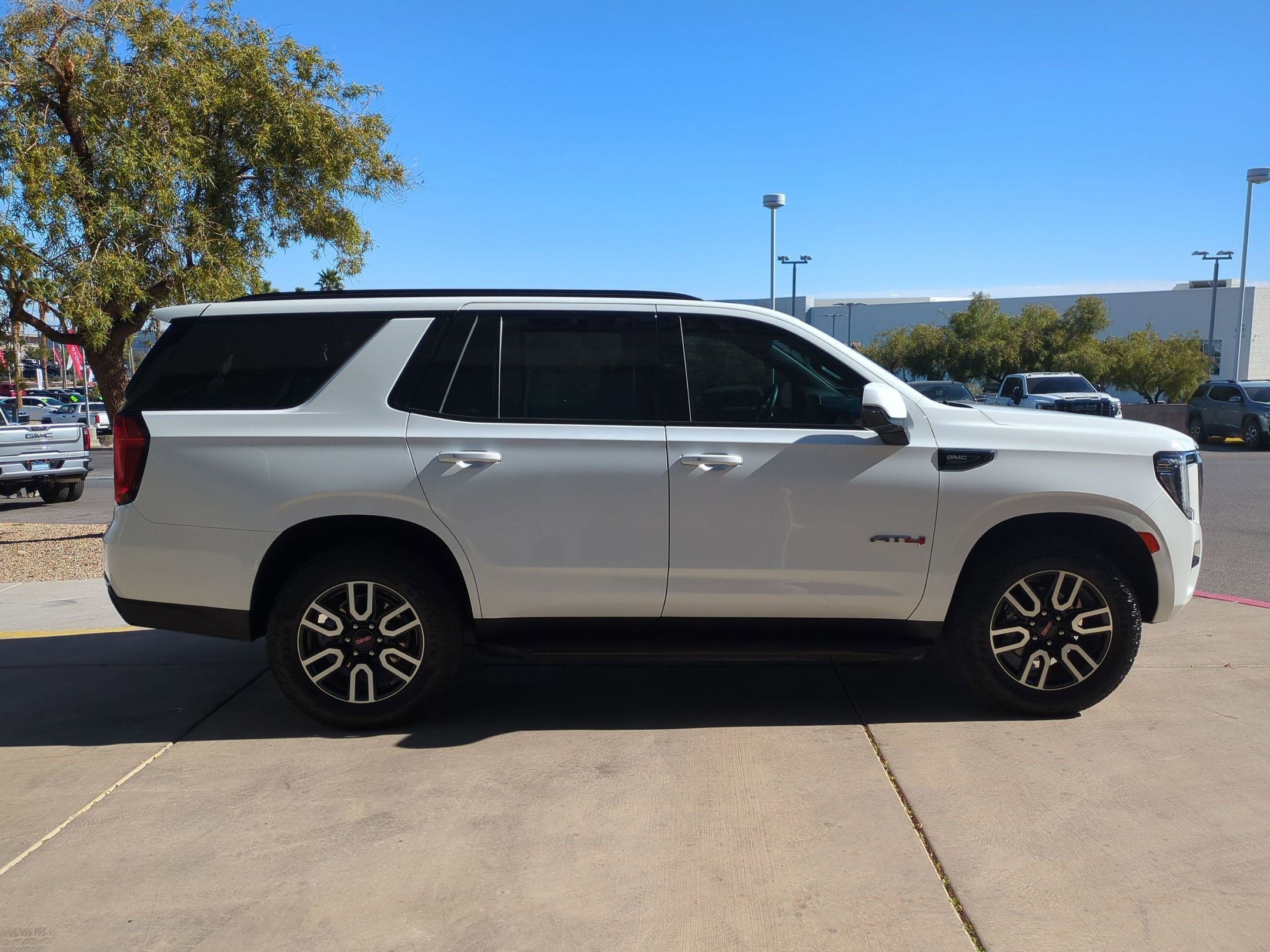 Certified 2023 GMC Yukon AT4 image 6