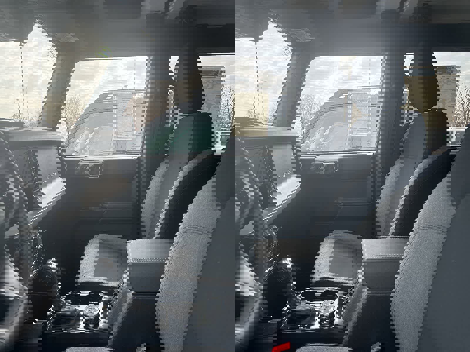 New 2025 Ford Bronco Big Bend image 28