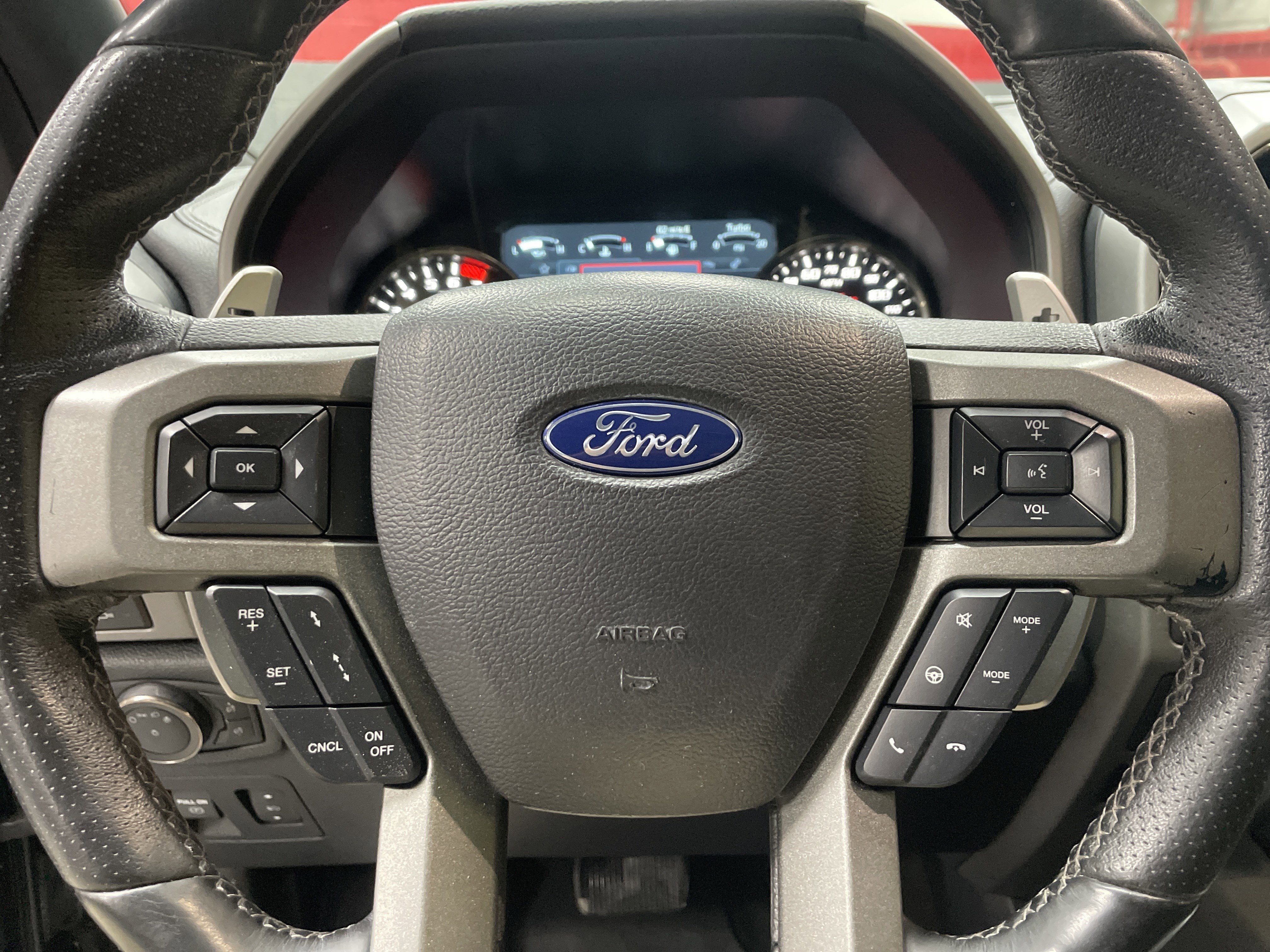 Used 2020 Ford F150 Raptor w/ Equipment Group 802A Luxury image 18