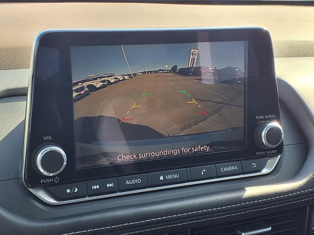 Certified 2023 Nissan Rogue SV w/ SV Premium Package image 5