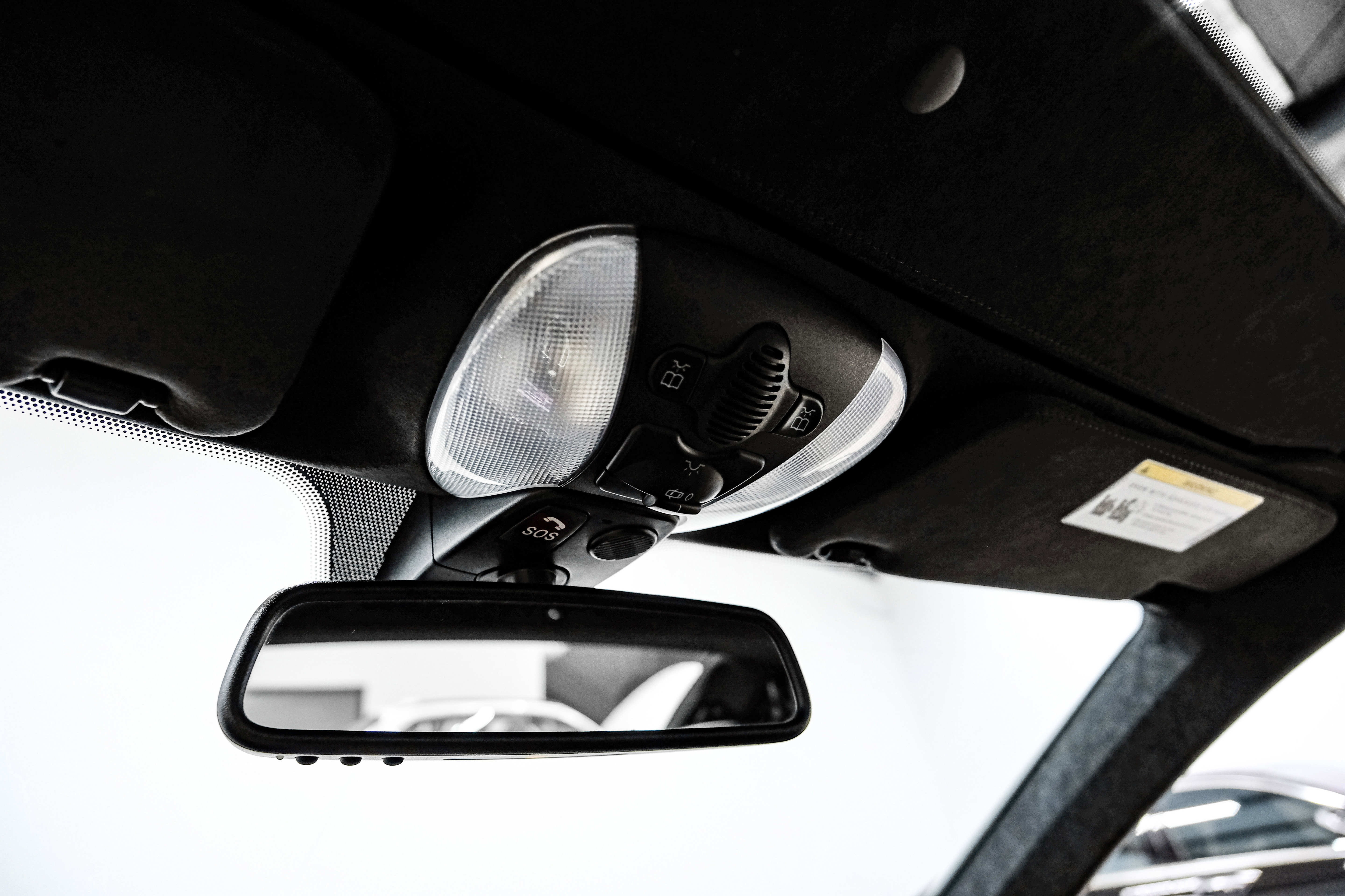 Used 2012 Mercedes-Benz SL 63 AMG image 26