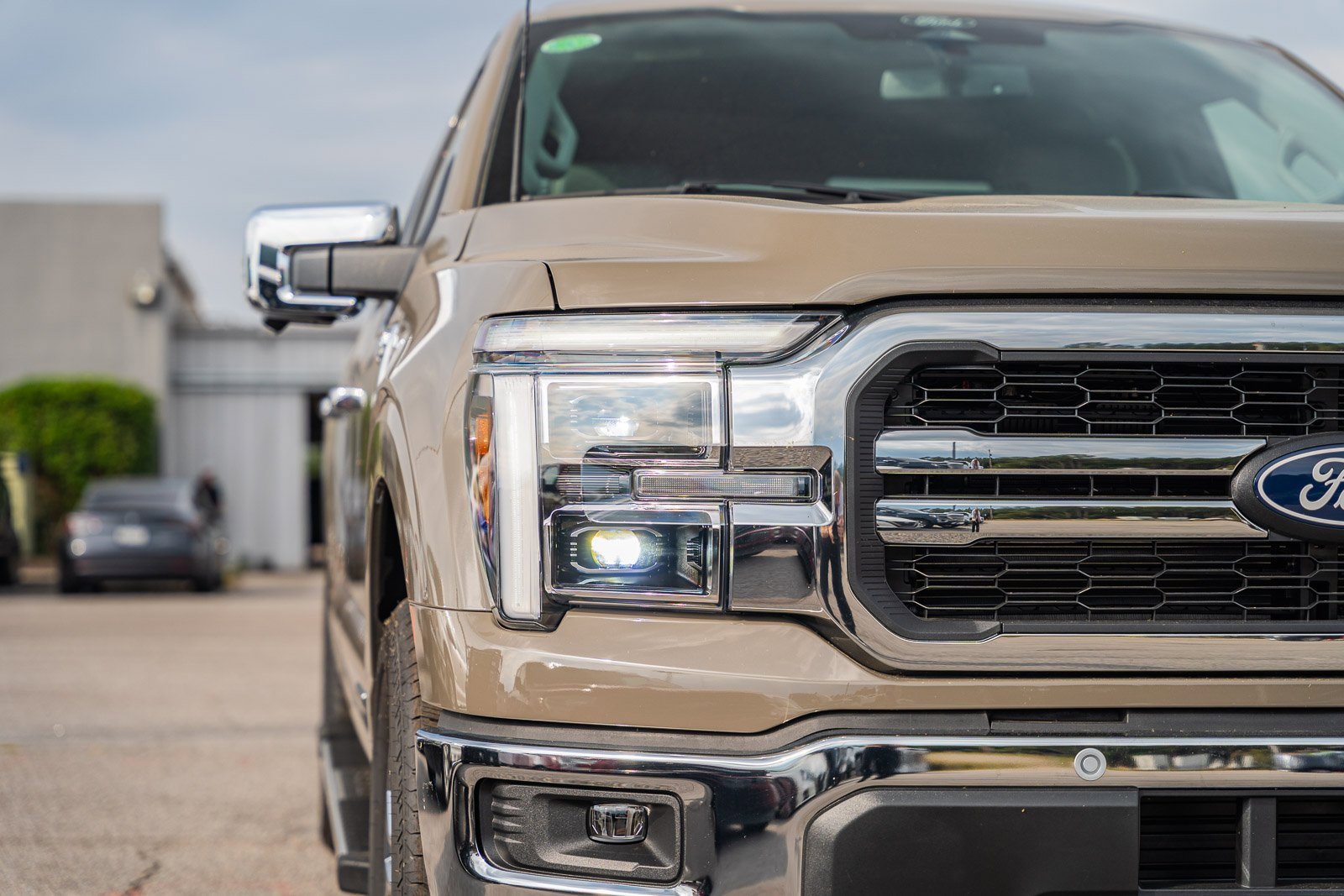 New 2025 Ford F150 Lariat w/ Equipment Group 502A High image 9