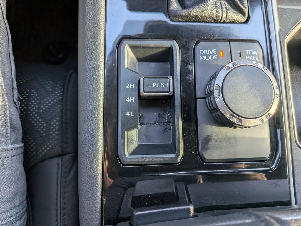 Used 2024 Toyota Tundra Limited image 17