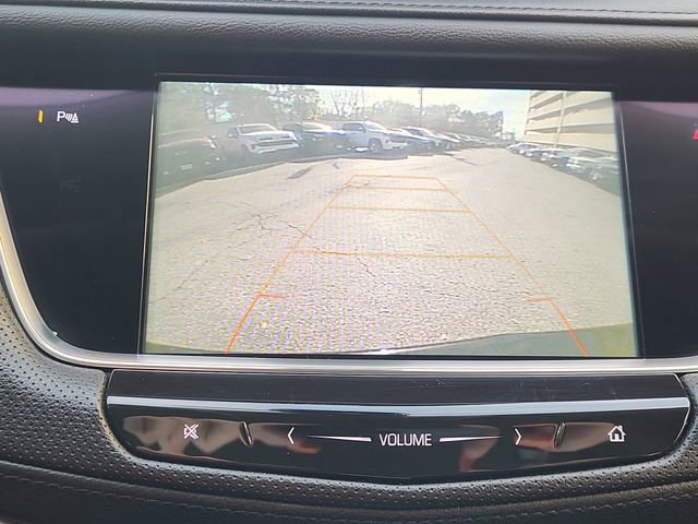 Used 2018 Cadillac XT5 Luxury w/ Driver Awareness Package image 15