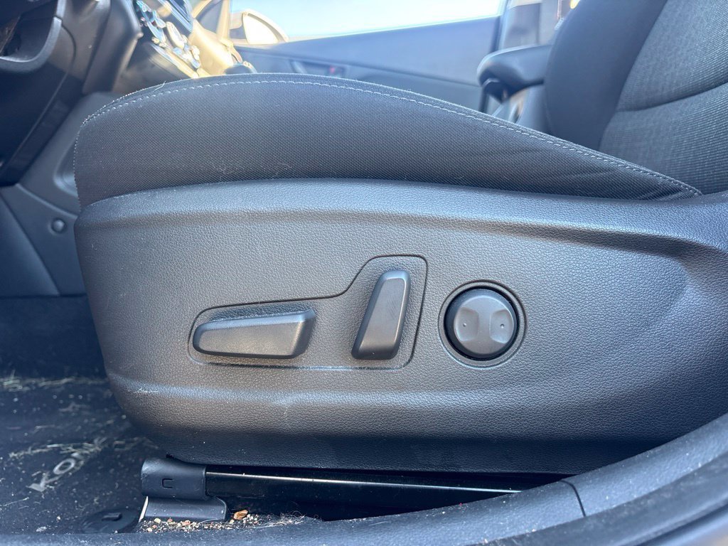 Used 2023 Hyundai Kona SEL FWD image 10