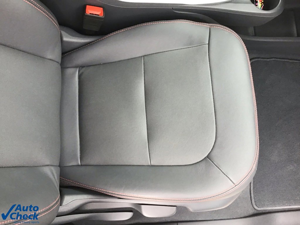 Used 2019 Chevrolet Bolt Premier w/ Infotainment Package image 24