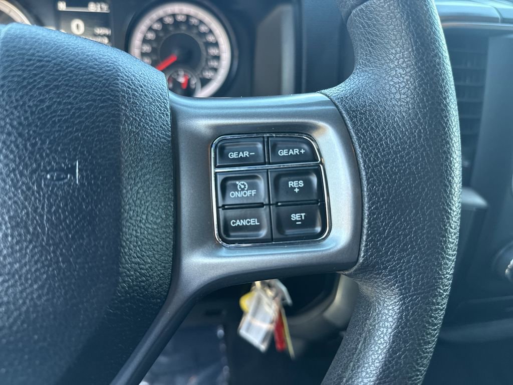 Used 2024 RAM 1500 Classic Warlock image 25