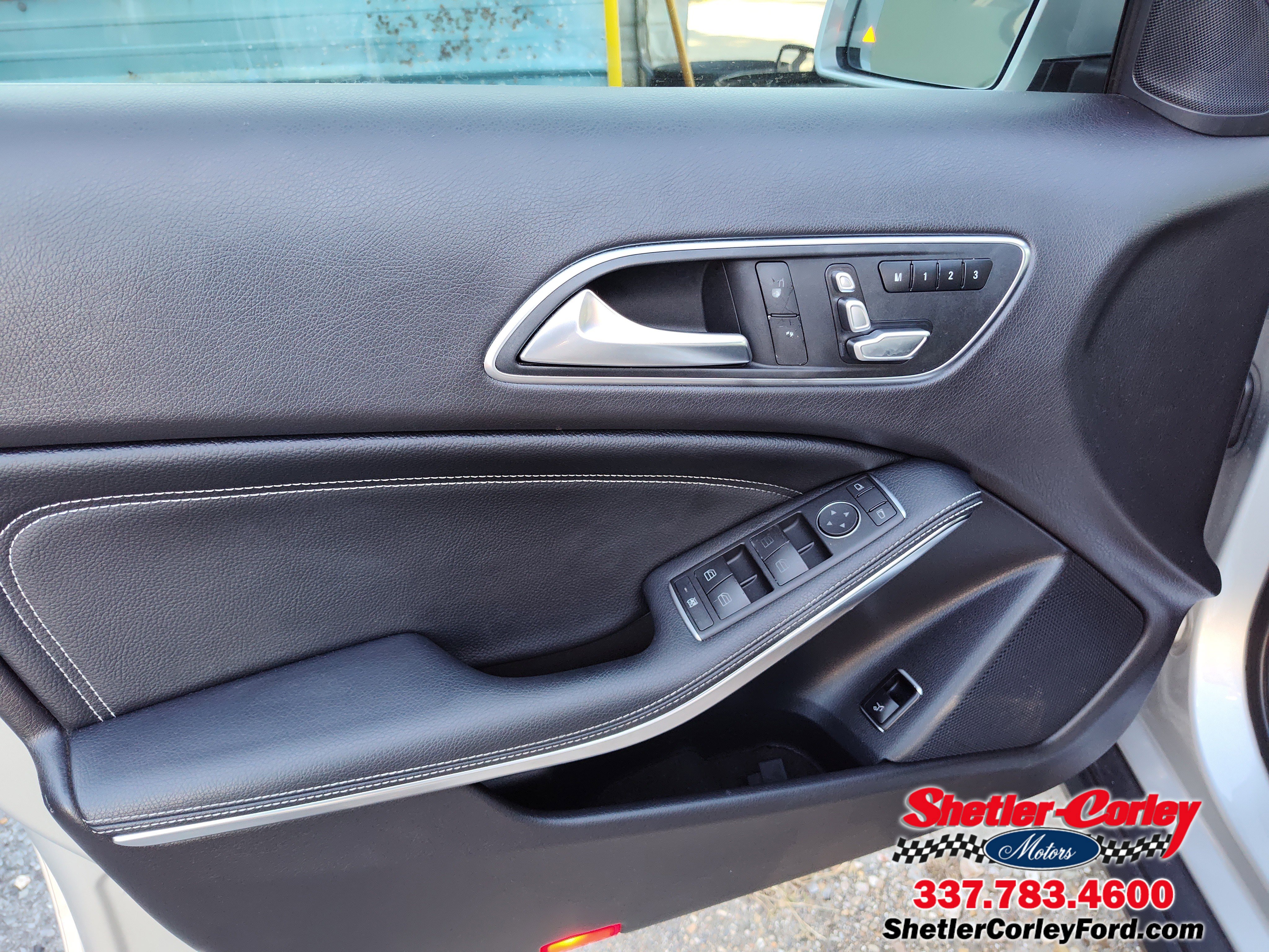 Used 2018 Mercedes-Benz GLA 250 4MATIC image 15