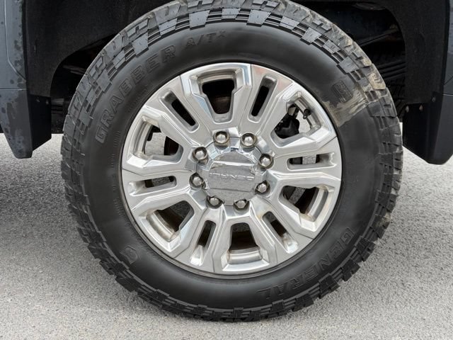 Used 2021 GMC Sierra 3500 Denali w/ Denali Ultimate Package AWD/4WD image 10