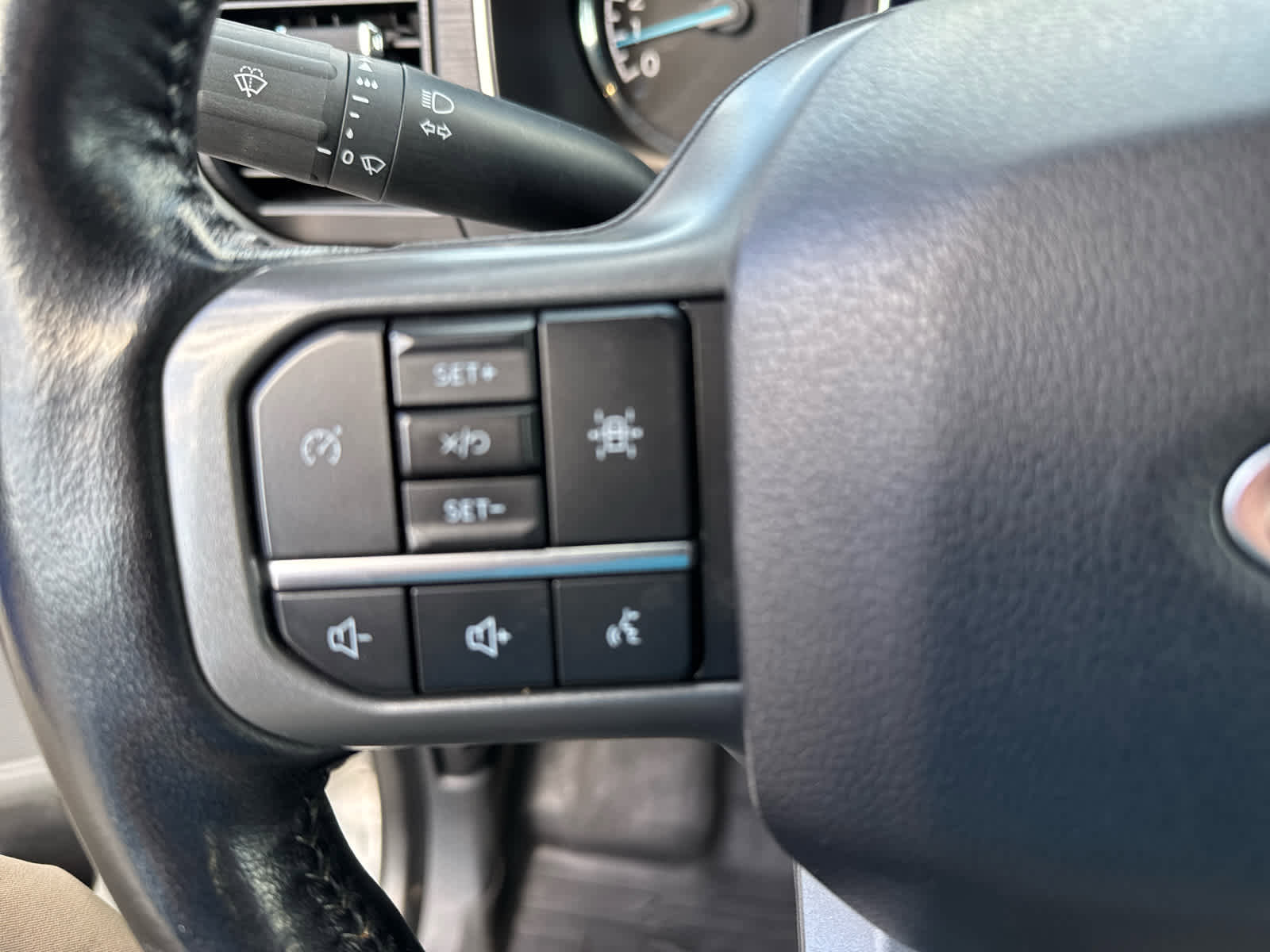 Used 2022 Ford F150 XLT w/ Equipment Group 301A Mid image 41