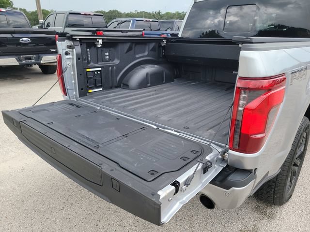 Used 2025 Ford F150 XLT w/ Equipment Group 303A High AWD/4WD image 10