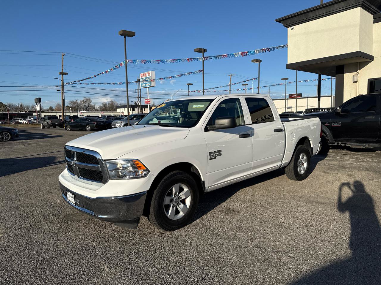 Used 2022 RAM 1500 Classic SLT RWD image 2