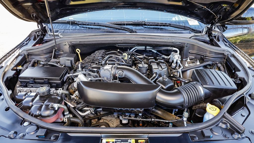 Certified 2024 Dodge Durango SXT w/ SXT Blacktop Group image 29