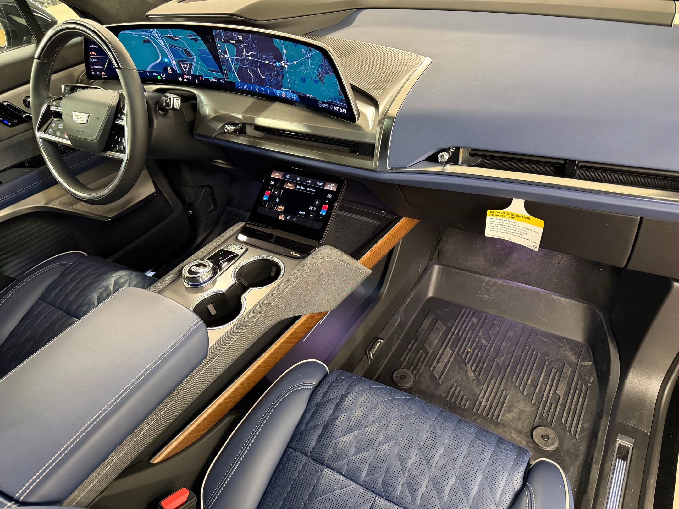 New 2026 Cadillac Vistiq Premium Luxury w/ LPO, Floor Liner Package AWD/4WD image 54