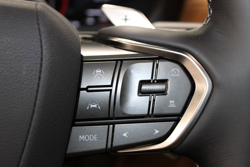 Used 2025 Lexus LX 700h Luxury image 50