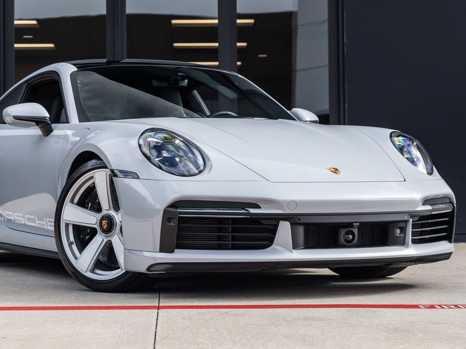 Certified 2025 Porsche 911 Turbo S AWD/4WD image 10