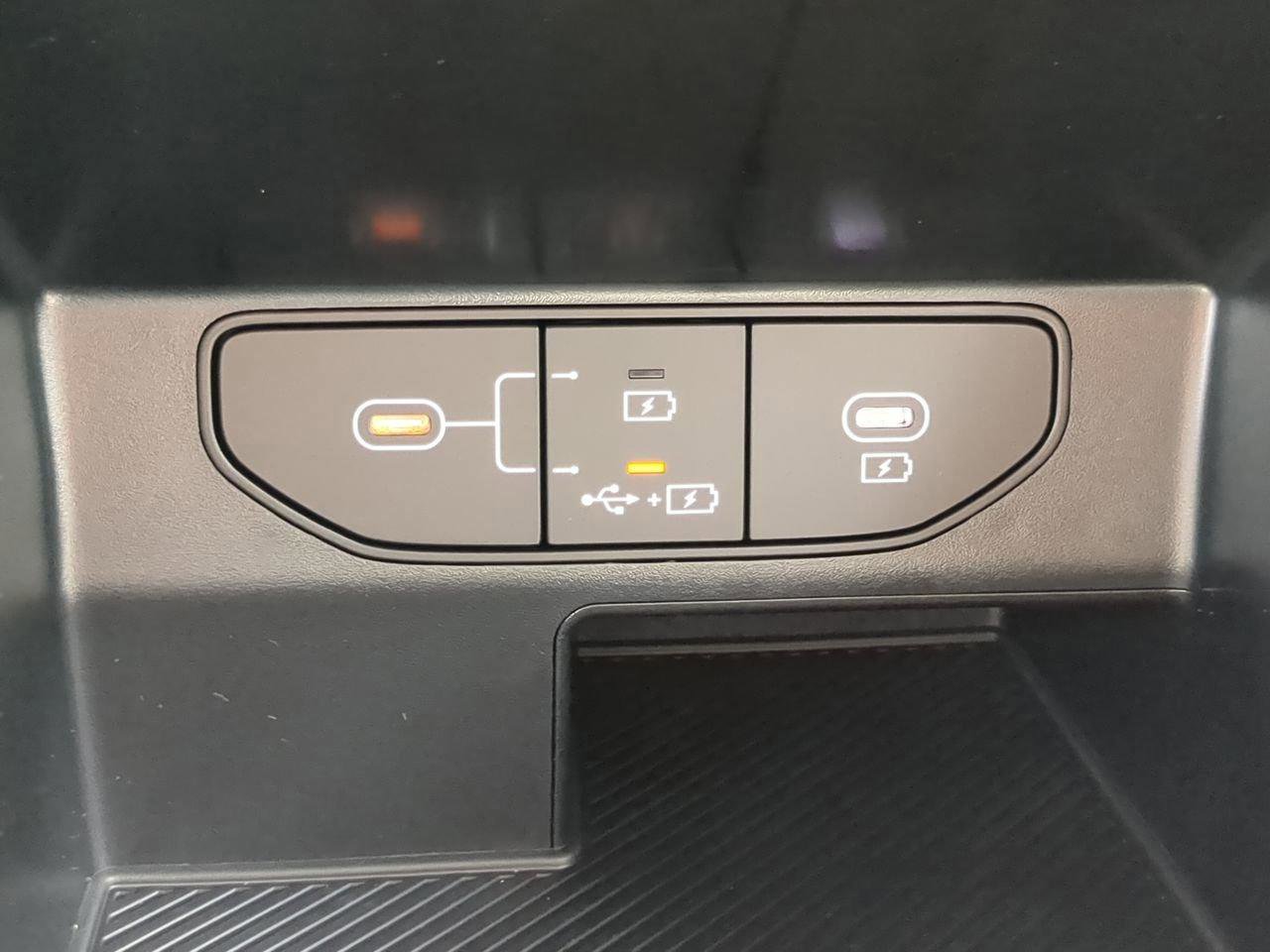 New 2026 Kia Sorento LX image 18