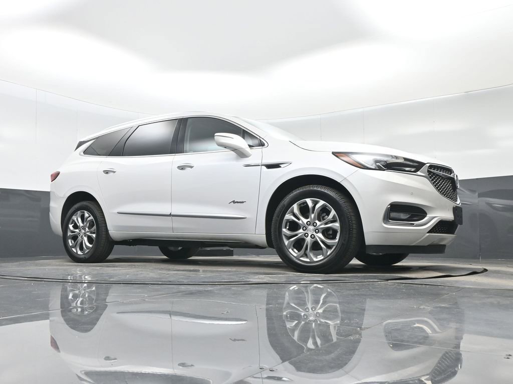 Used 2020 Buick Enclave Avenir AWD/4WD image 32
