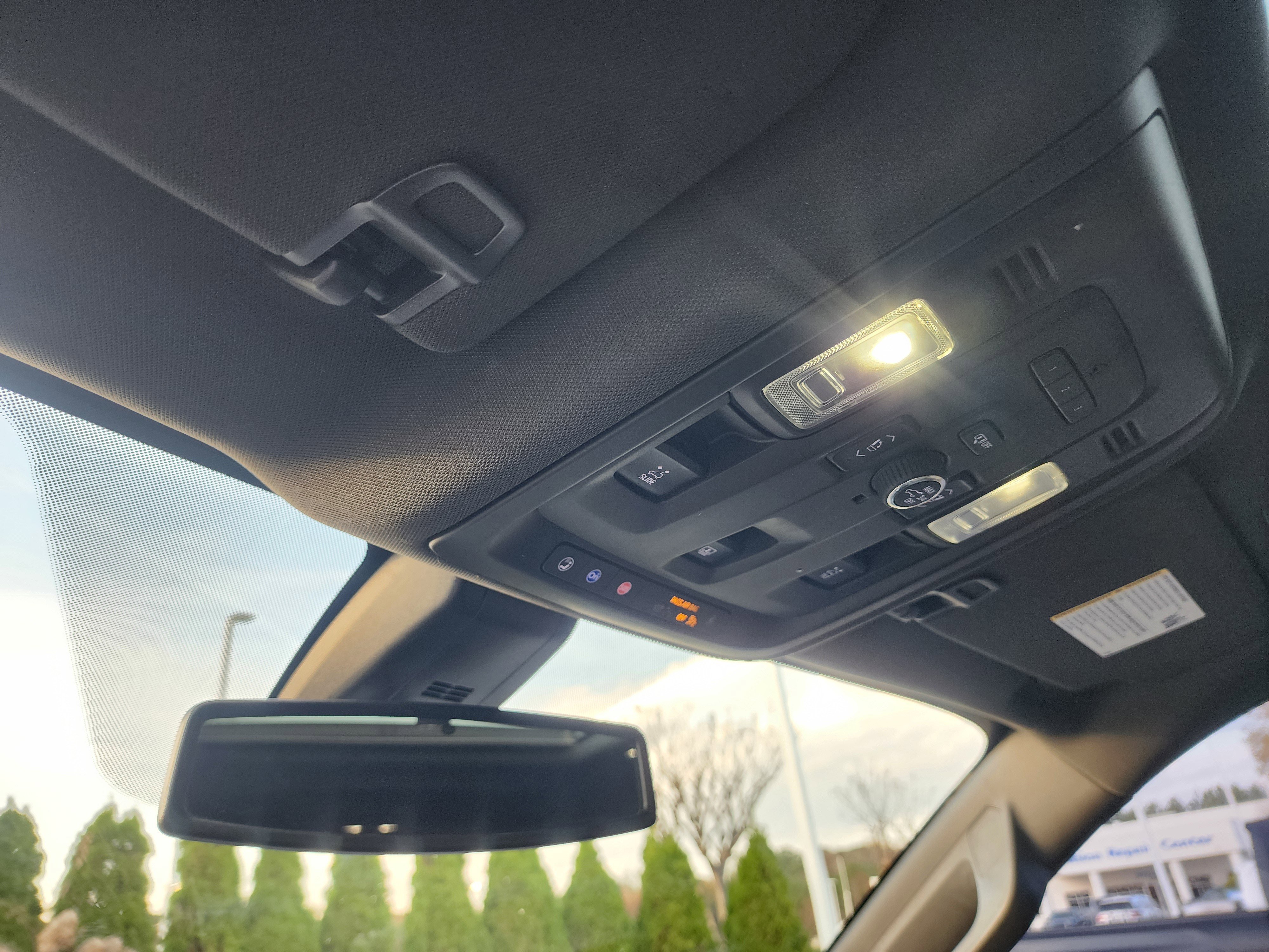 Used 2021 Chevrolet Tahoe RST w/ Luxury Package image 39