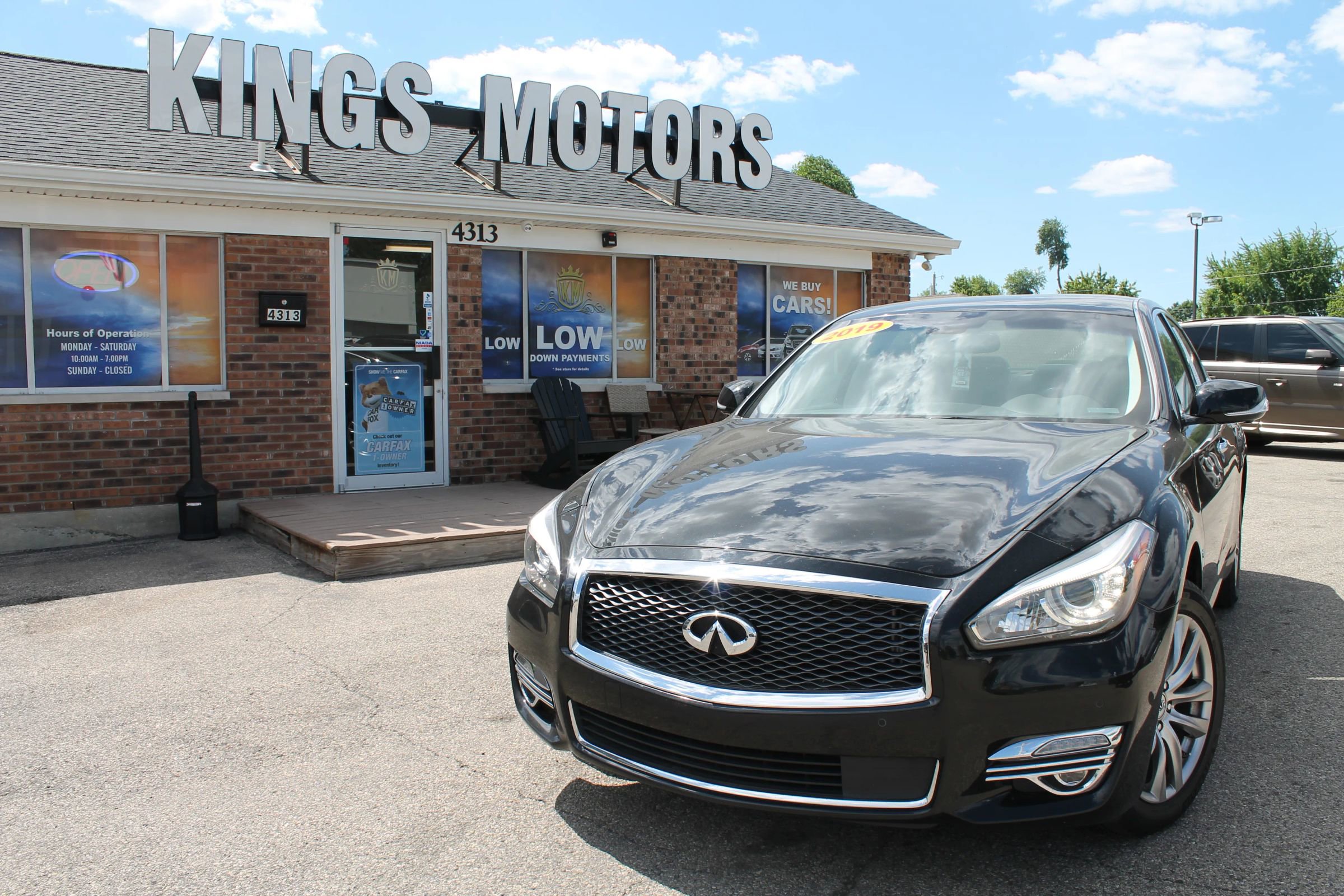 Used 2019 INFINITI Q70 Luxe w/ Proactive Package